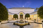 12 bedrooms Villa in Marbella, Spain No. 102118 - Image 2