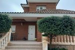 4 bedrooms Villa in San Vicente del Raspeig, Spain No. 104668 - Image 2