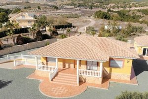 4 bedrooms Villa in Lorca, Spain No. 104841