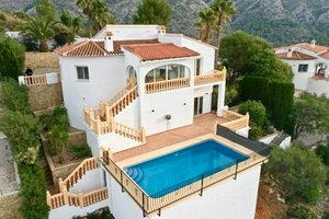 3 bedrooms Villa in Pedreguer, Spain No. 10614