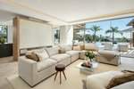 6 bedrooms Villa in Marbella, Spain No. 106174 - Image 15