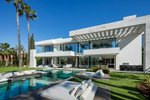 6 bedrooms Villa in Marbella, Spain No. 106223 - Image 2