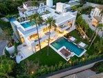 6 bedrooms Villa in Marbella, Spain No. 106223 - Image 33