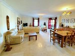 4 bedrooms Villa in Estepona, Spain No. 10683 - Image 2