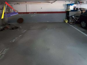 Garage in San Cristobal de Segovia, Spain No. 106925