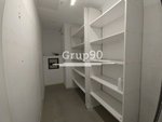 339m² Commercial property in Lleida, Spain No. 106934 - Image 10