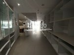 339m² Commercial property in Lleida, Spain No. 106934 - Image 14