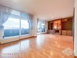 4 bedrooms Apartment in Barcelona, Spain No. 10733 - apartment in Spain
