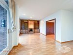4 bedrooms Apartment in Barcelona, Spain No. 10733 - Image 2