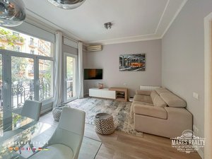 3 bedrooms Apartment in Barcelona, Spain No. 10735