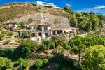 4 bedrooms Villa in Malaga, Spain No. 107817 - Image 2
