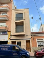 4 bedrooms House in Guardamar del Segura, Spain No. 10787 - house in Spain