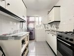 3 bedrooms Apartment in Badalona, Spain No. 107935 - Image 7