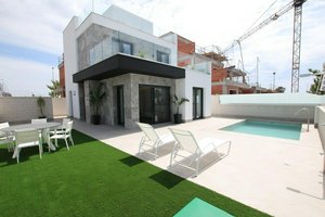 3 bedrooms Villa in Pilar de la Horadada, Spain No. 10847