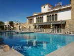 60 bedrooms Hotel in Empuriabrava, Spain No. 109 - Image 2