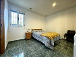 5 bedrooms Villa in La Nucia, Spain No. 10902 - Image 22