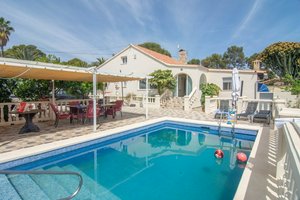 6 bedrooms Villa in La Nucia, Spain No. 10926