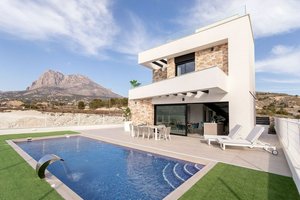 3 bedrooms Villa in Finestrat, Spain No. 10928