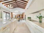 5 bedrooms Villa in Marbella, Spain No. 109450 - Image 3