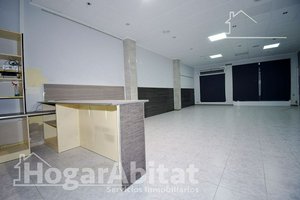 153m² Commercial property in La Vall d'Uixo, Spain No. 109568