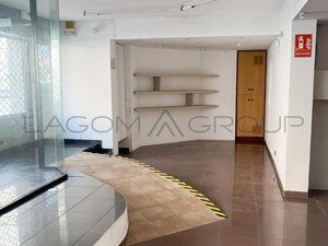 161m² Commercial property in Viladecans, Spain No. 109808