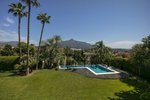 6 bedrooms Villa in Marbella, Spain No. 109900 - Image 2