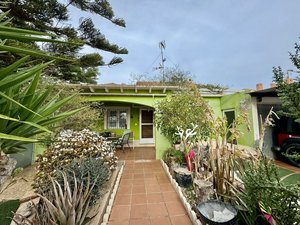 4 bedrooms Villa in Playa Honda, Spain No. 10991