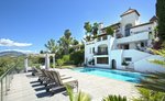5 bedrooms Villa in Marbella, Spain No. 110204 - Image 18