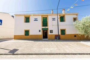 5 bedrooms House in Cortes De Pallas, Spain No. 110633