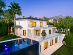 6 bedrooms Villa in Marbella, Spain No. 111181 - Image 31