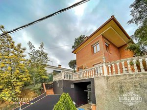 4 bedrooms Villa in Dosrius, Spain No. 11159