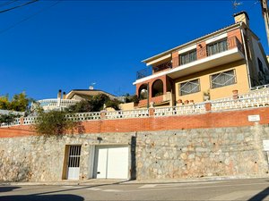 3 bedrooms House in Corbera de Llobregat, Spain No. 112290