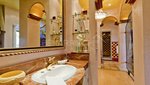 4 bedrooms Villa in Marbella, Spain No. 112438 - Image 4