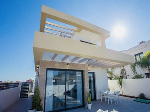 3 bedrooms Villa in Los Montesinos, Spain No. 11252