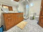 3 bedrooms Apartment in Lleida, Spain No. 113191 - Image 2