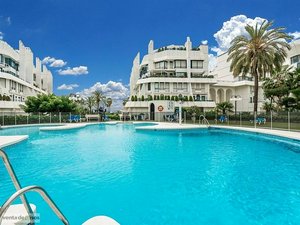 3 bedrooms Duplex in Marbella, Spain No. 113440