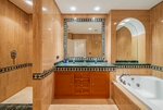 2 bedrooms Apartment in Marbella, Spain No. 113442 - Image 17