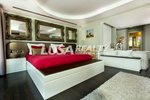 7 bedrooms Villa in Castelldefels, Spain No. 11381 - Image 2