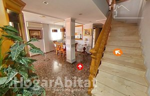 4 bedrooms Penthouse in Mislata, Spain No. 114111