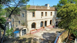 10 bedrooms House in Torrelavit, Spain No. 114716
