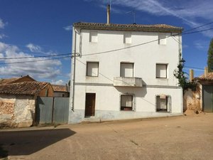 5 bedrooms House in Palencia, Spain No. 115931