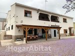 4 bedrooms House in Benifaio, Spain No. 116002 - Image 2