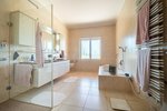 3 bedrooms Villa in Estepona, Spain No. 116139 - Image 10