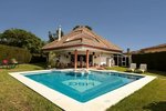 5 bedrooms House in Estepona, Spain No. 116278 - house in Spain