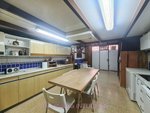 80m² Commercial property in Chartered Community of Navarre, Spain No. 116872 - Image 5