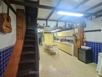 80m² Commercial property in Chartered Community of Navarre, Spain No. 116872 - Image 11
