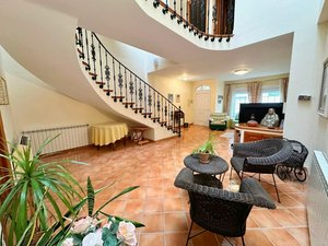 4 bedrooms House in Montroy, Spain No. 116941