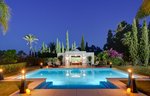 6 bedrooms Villa in Marbella, Spain No. 117105 - Image 14