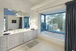 5 bedrooms Villa in Benahavis, Spain No. 117222 - Image 23
