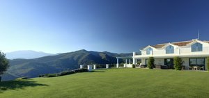 4 bedrooms Villa in Benahavis, Spain No. 117252